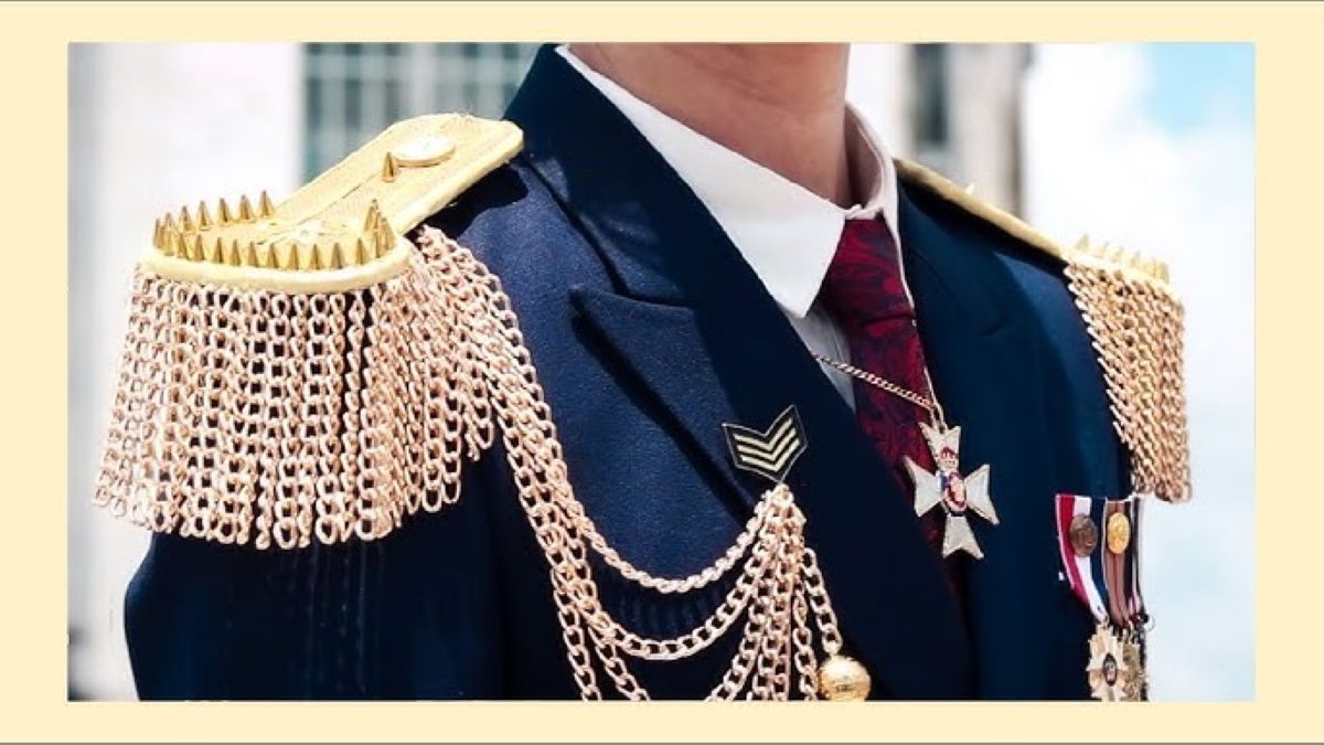 Shoulder Boards and Epaulettes: What Organisations Actually Order and Why